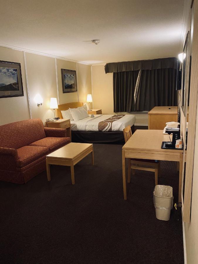 Quality Inn & Suites Niagara Falls Esterno foto