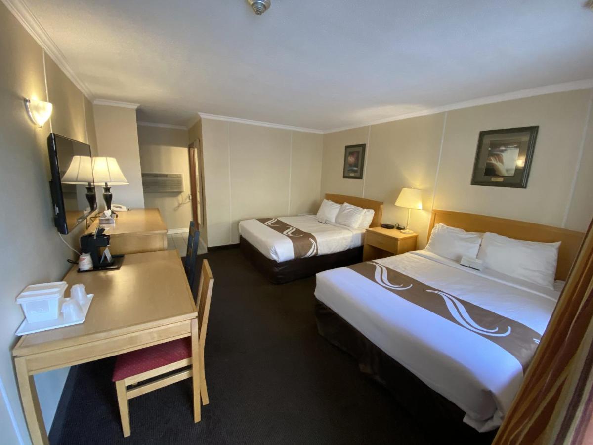 Quality Inn & Suites Niagara Falls Esterno foto
