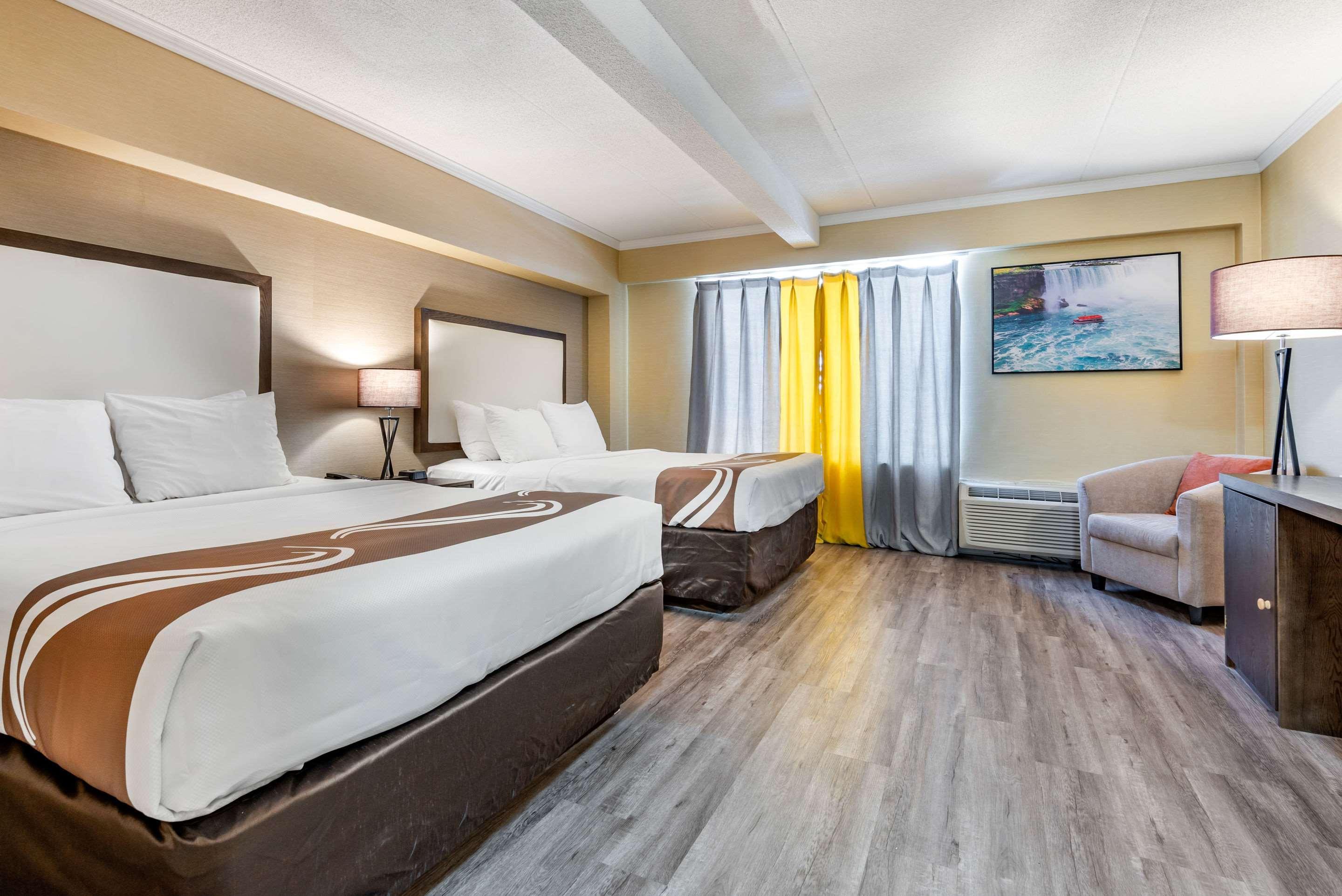 Quality Inn & Suites Niagara Falls Esterno foto