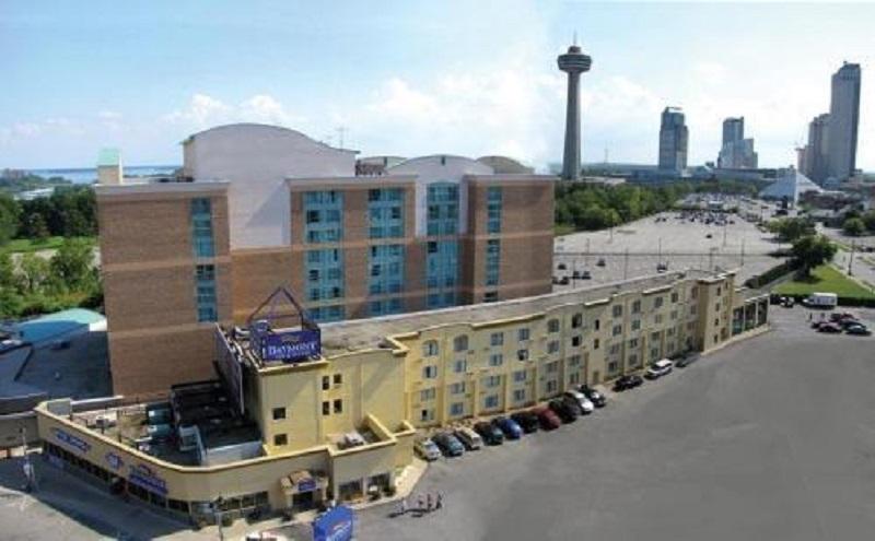 Quality Inn & Suites Niagara Falls Esterno foto